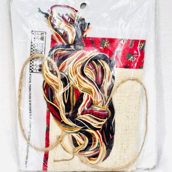 Vintage Dimensions Debbie Mumm "Backyard Birdhouses" Cross Stitch Kit (1995) - Picture 6 of 7